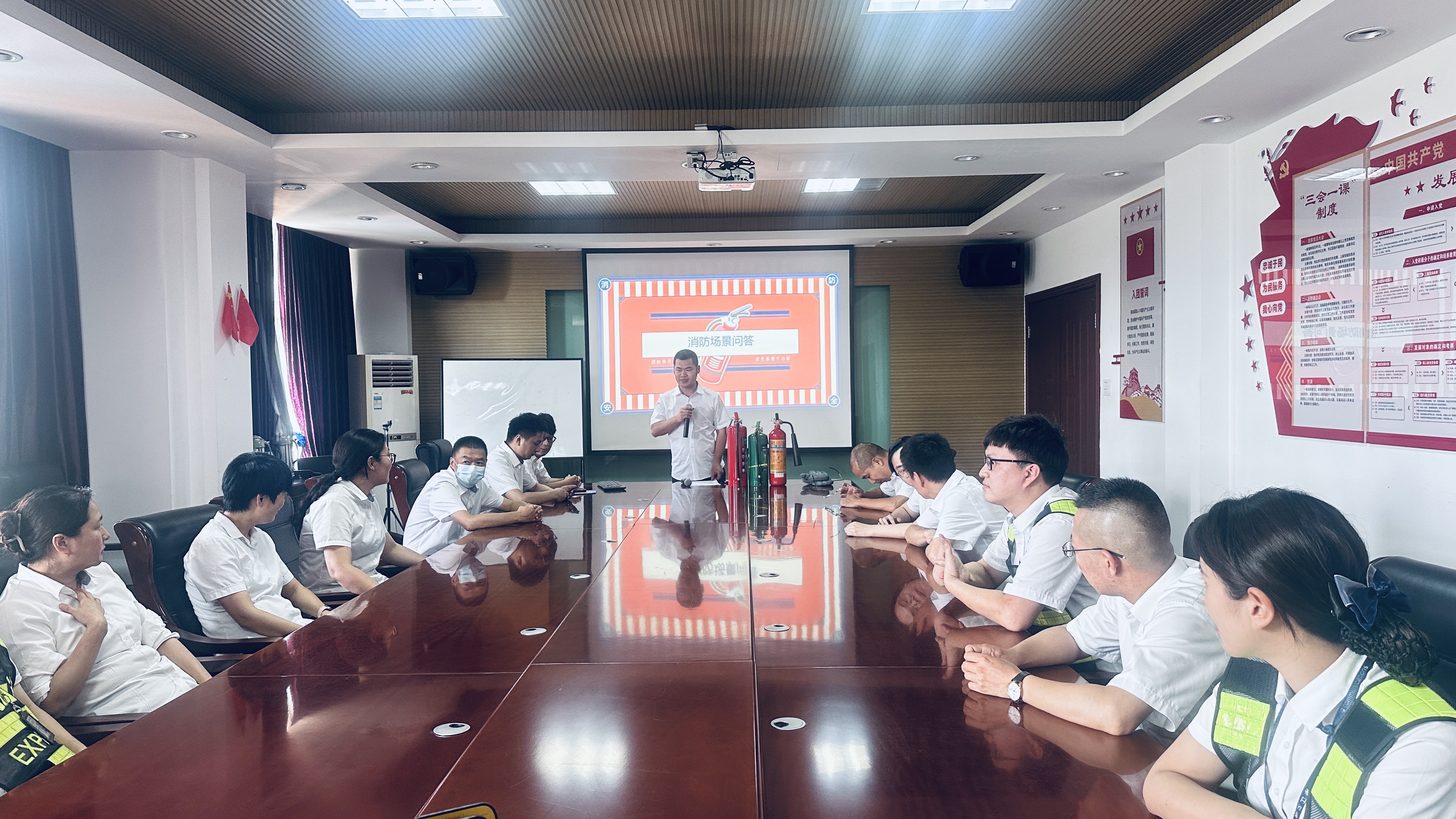 1687305874860571.jpg 牟妲2.jpg